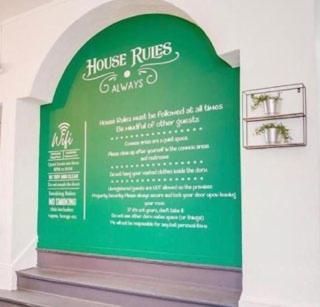 Hola - Women Only Men Only -fast Wi-fi -free Parking Auberge de jeunesse Miami
